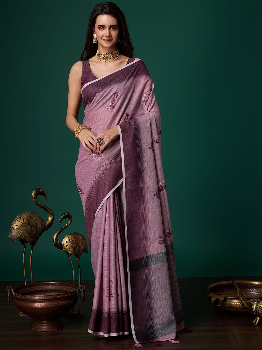 

Mitera Floral Embroidered Pure Linen Saree, Purple