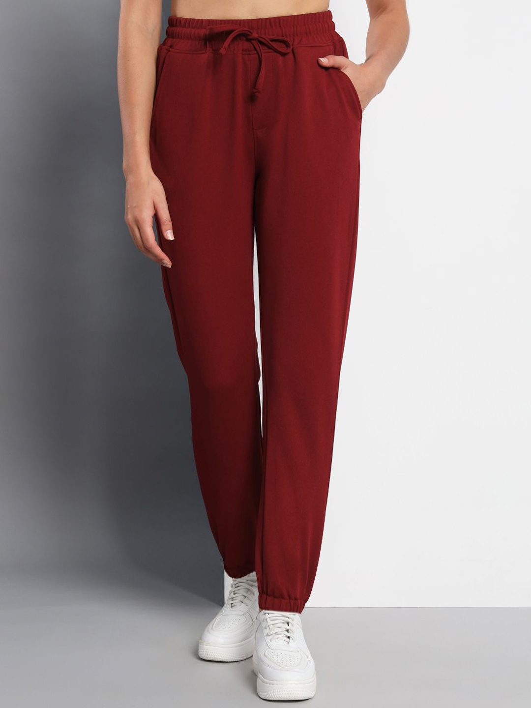 

Q-rious Women Regular Fit Pure Cotton Joggers, Maroon