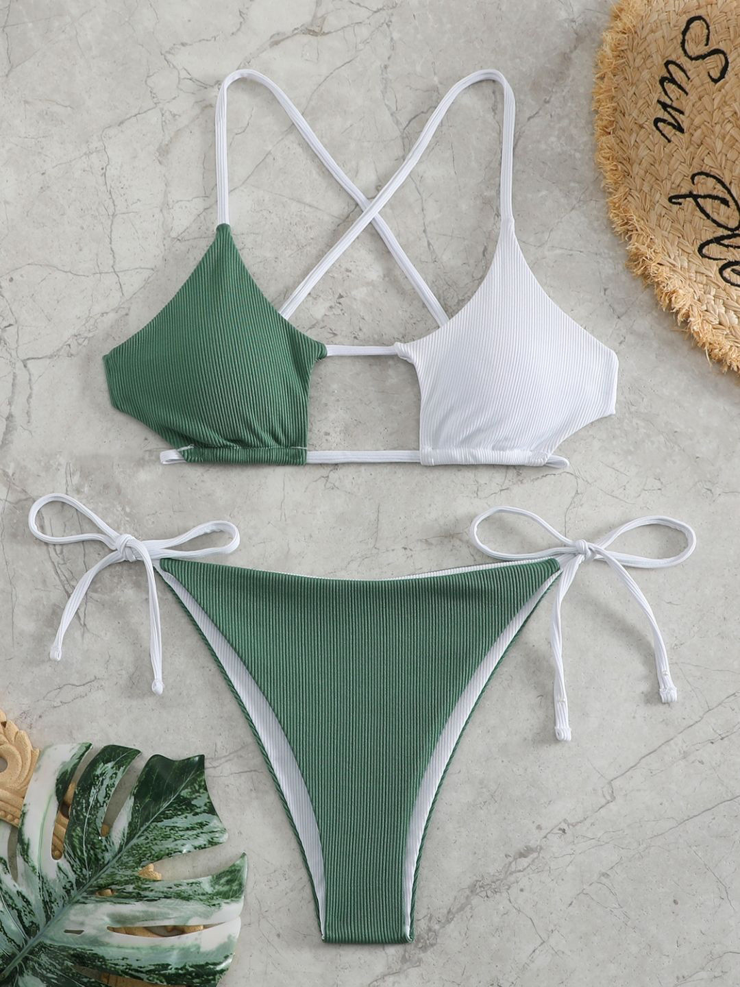 

Stylecast X KPOP Colourblocked Shoulder Straps Swim Bikini Set, Green