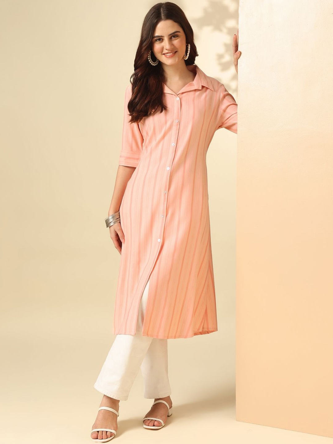 

Anouk Striped Shirt Collar Roll Up Sleeves Dobby A-Line Kurta, Pink