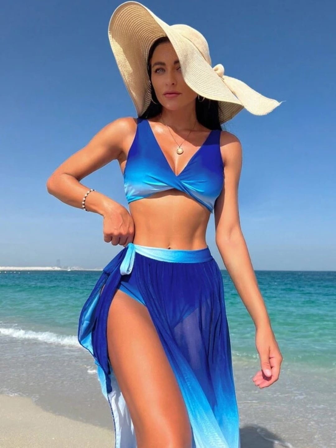 

Stylecast X KPOP Tie and Dye V-Neck Swimwear Bikini Set, Blue