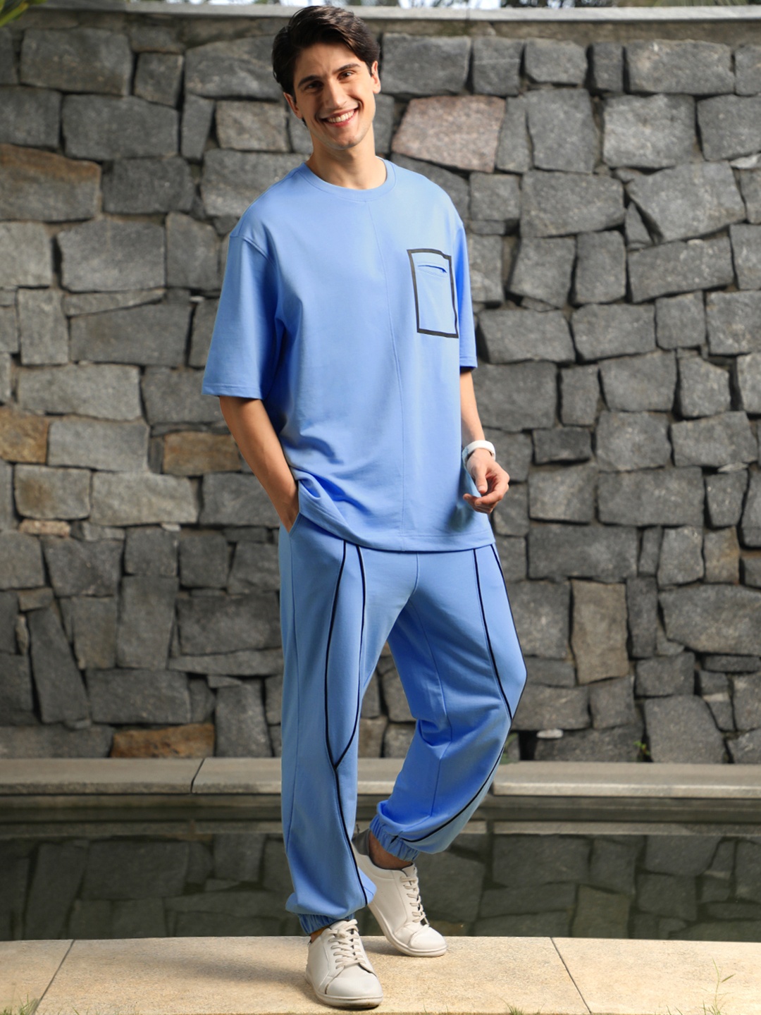 

NOBERO Men Oversized Solid Co-ords, Blue
