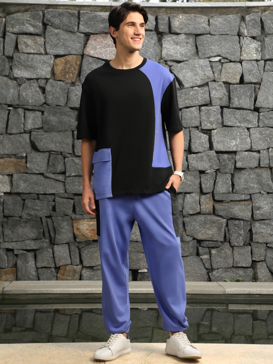 

NOBERO Men Oversized Colorblocked Co-ords, Violet
