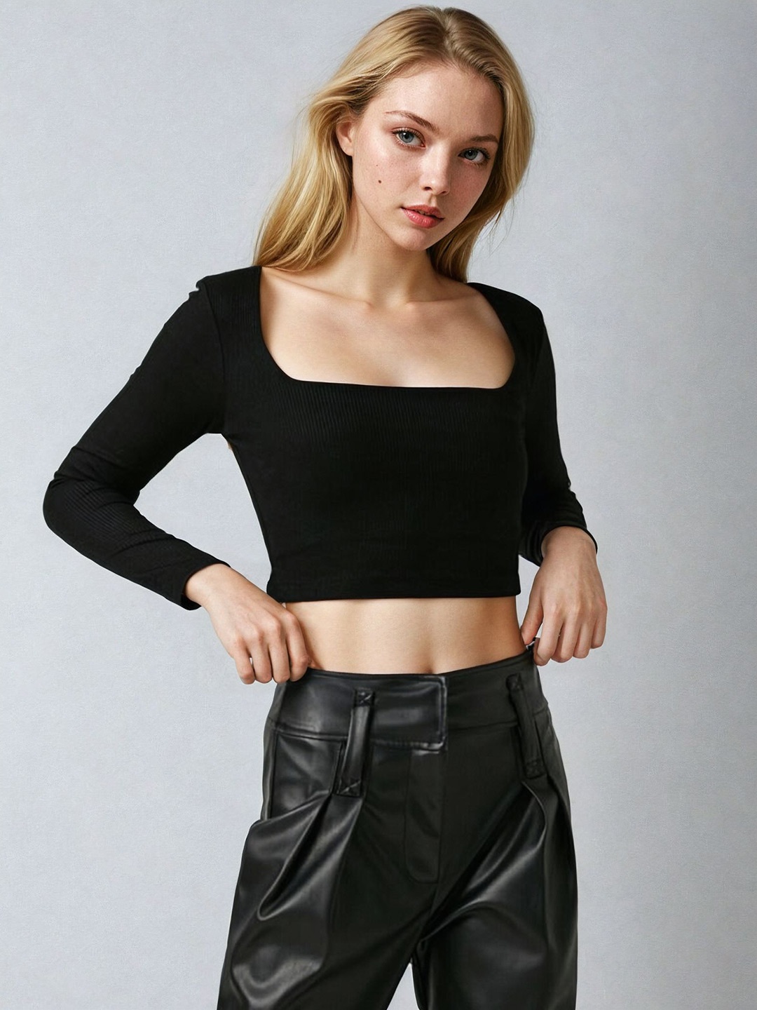 

MYWISHBAG Square Neck Long Sleeves Fitted Crop Top, Black