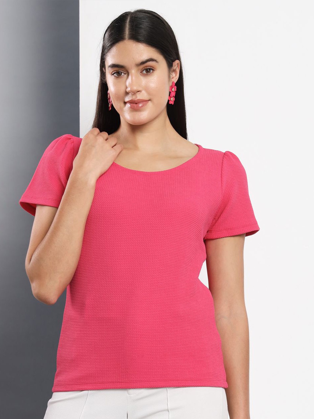 

Q-rious Round Neck Puff Sleeves Top, Magenta