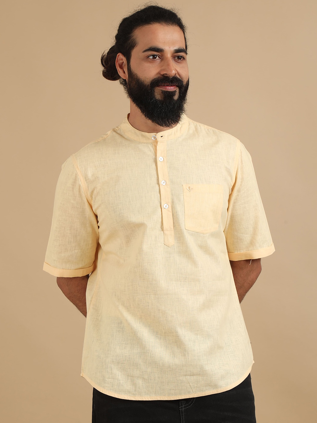 

FILORI Mandarin Collar Pure Cotton Straight Short Kurta, Yellow