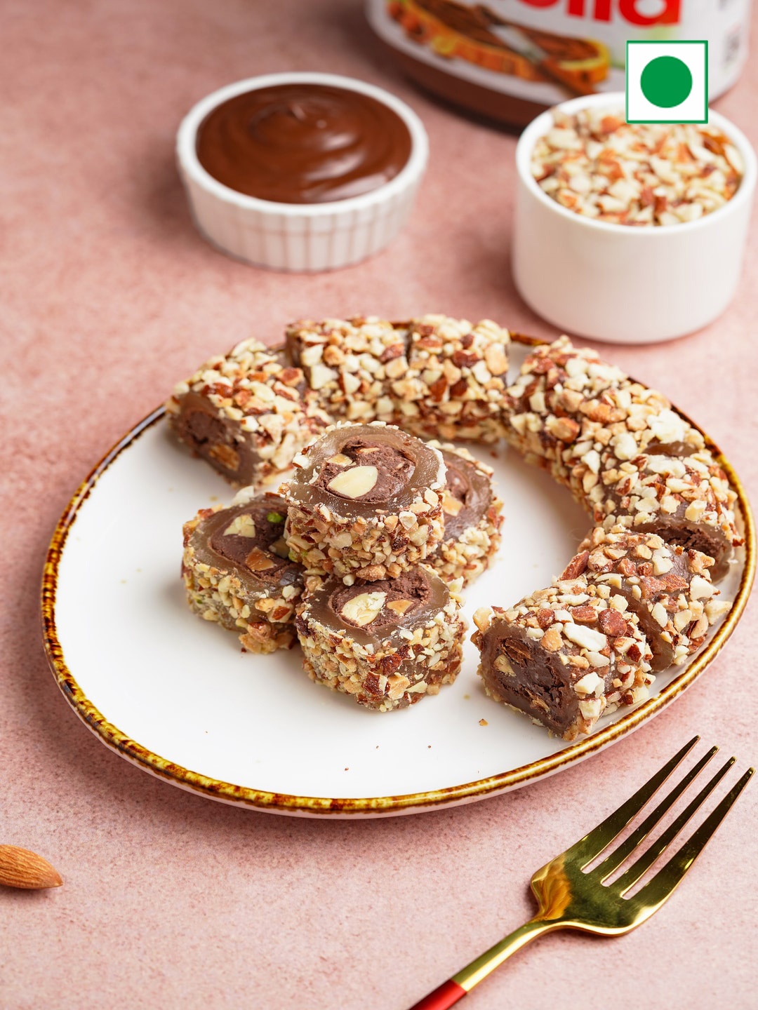 

GourmetBAKLAVA Nutella Roll Delight -500 gms, Brown