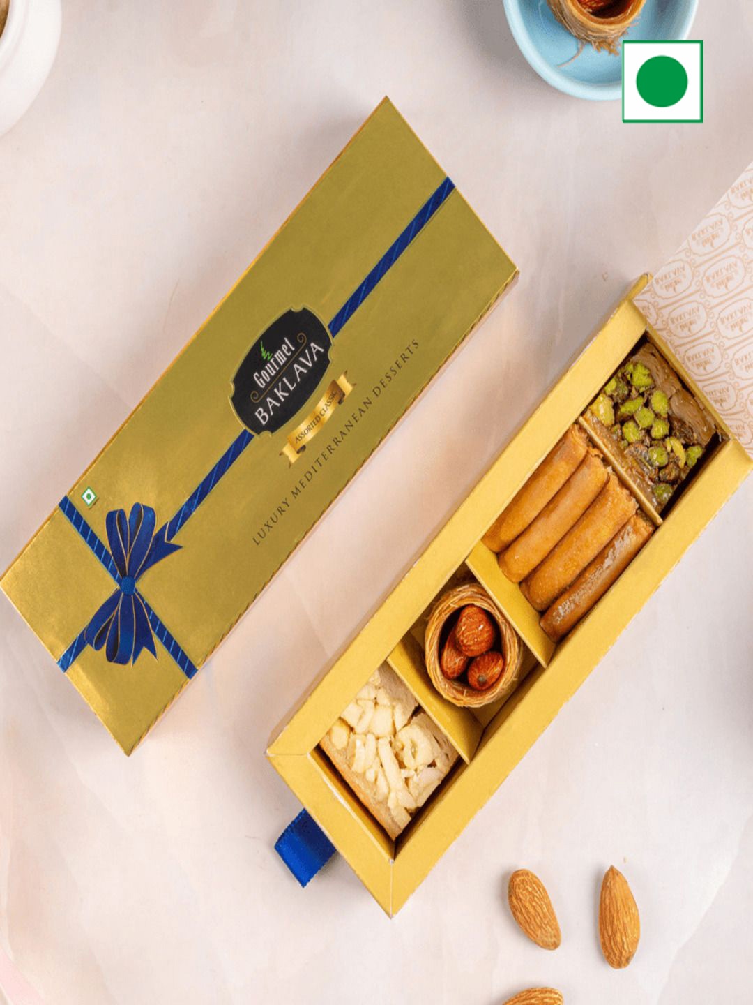 

GourmetBAKLAVA Baklava Sweets Gift Box-50g, Brown