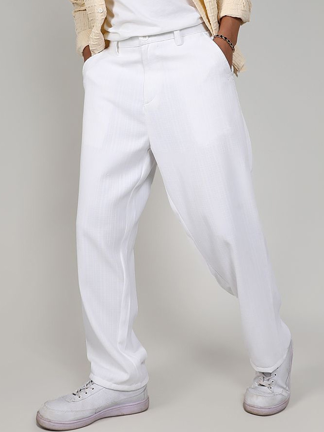 

Campus Sutra Men Comfort Mid-Rise Easy Wash Formal Trousers, White