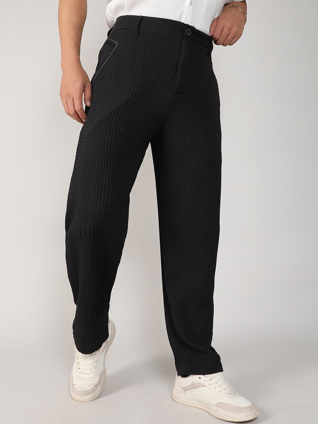 

Campus Sutra Men Comfort Striped Mid-Rise Easy Wash Regular Trousers, Black