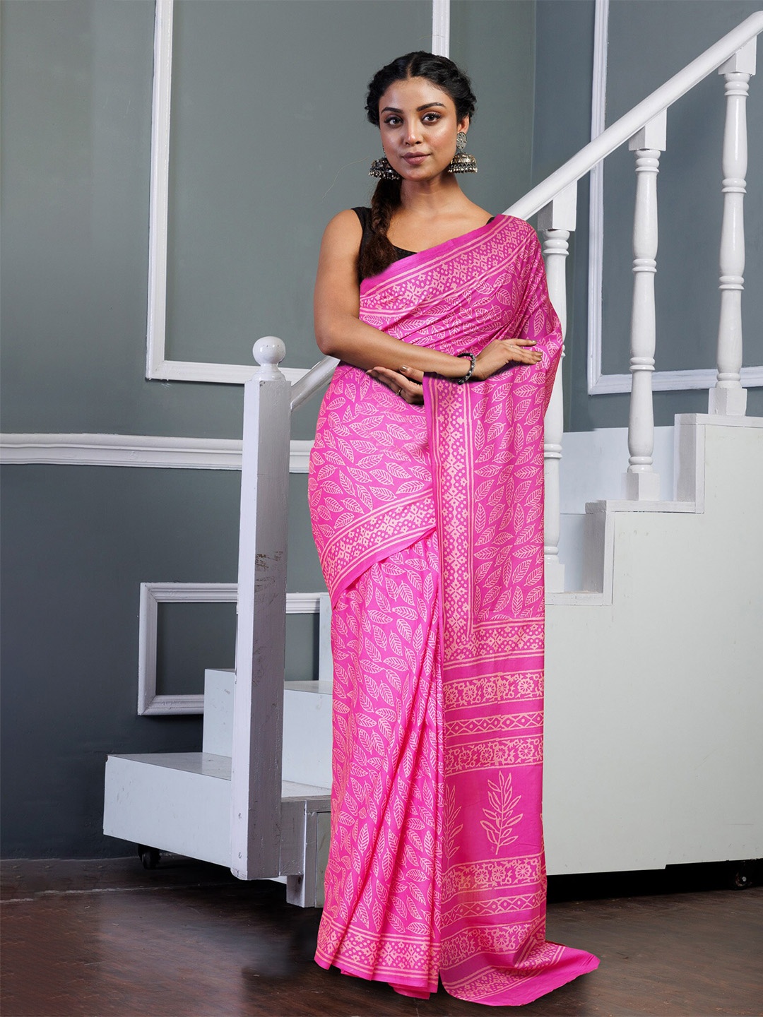 

Unnati Silks Ethnic Motifs Pure Cotton Handloom Block Print Saree, Pink