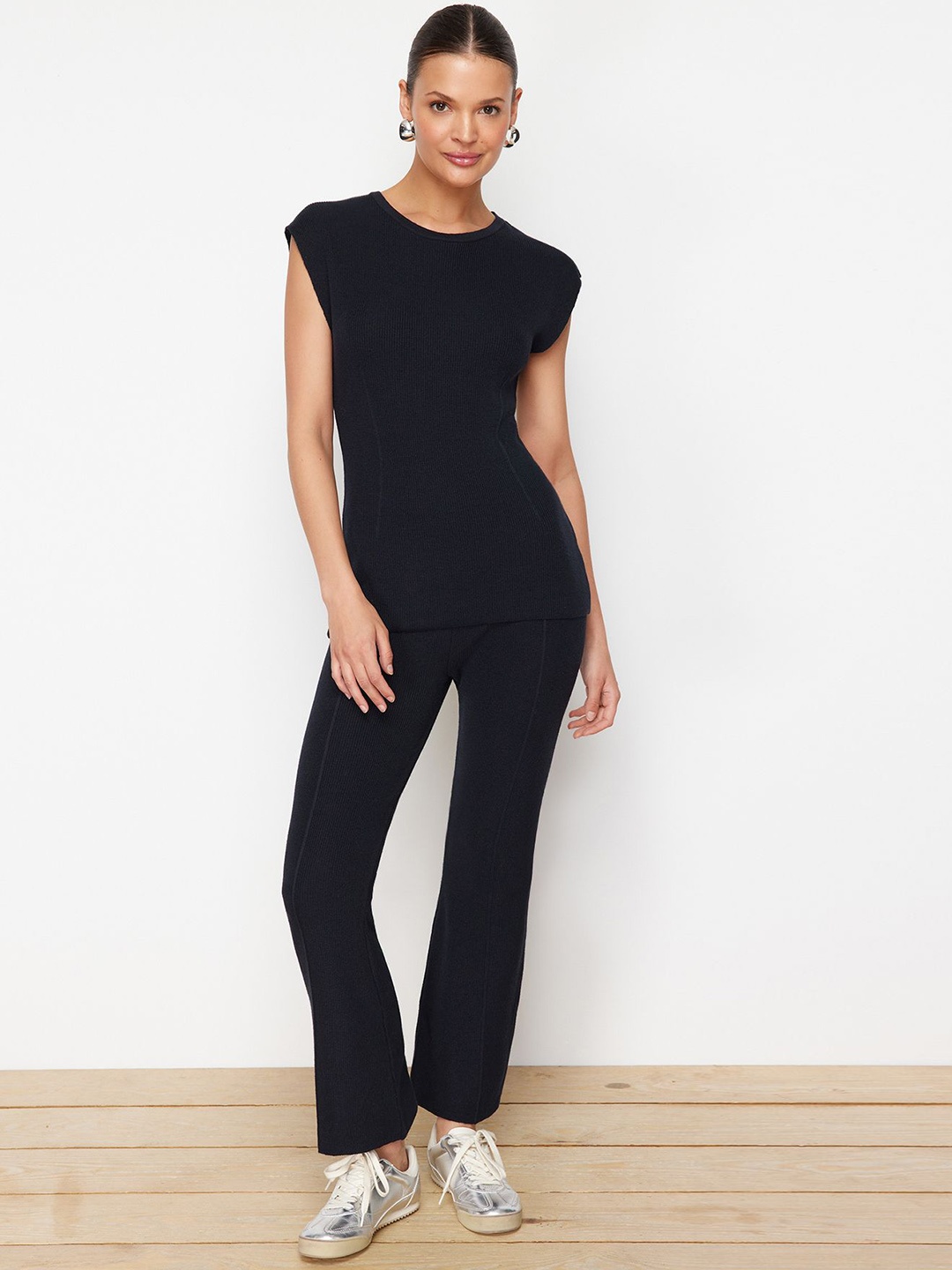 

Trendyol Ribbed Top With Trousers Co-Ords, Black