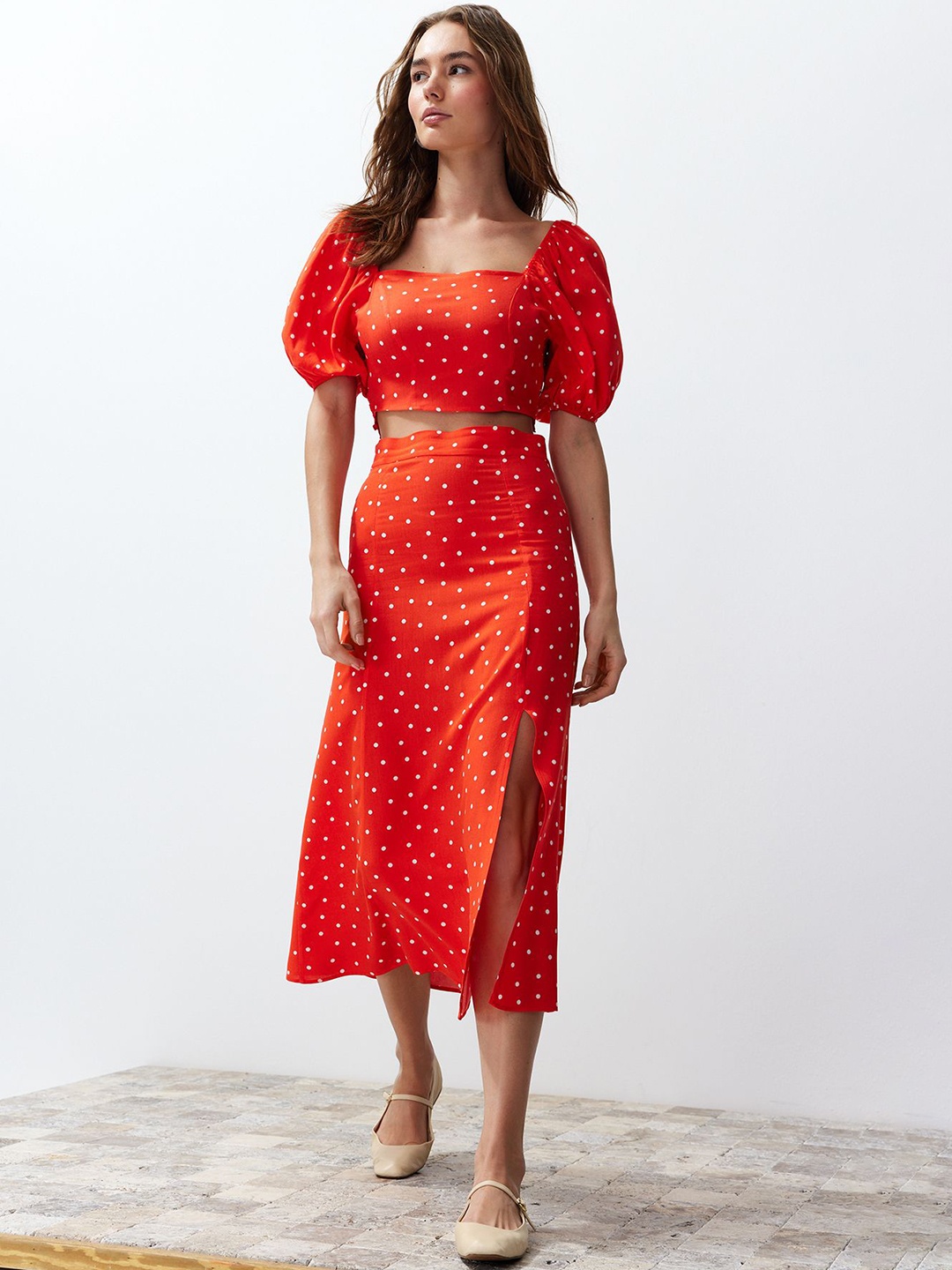 

Trendyol Printed Square Neck Top With Skirt, Orange