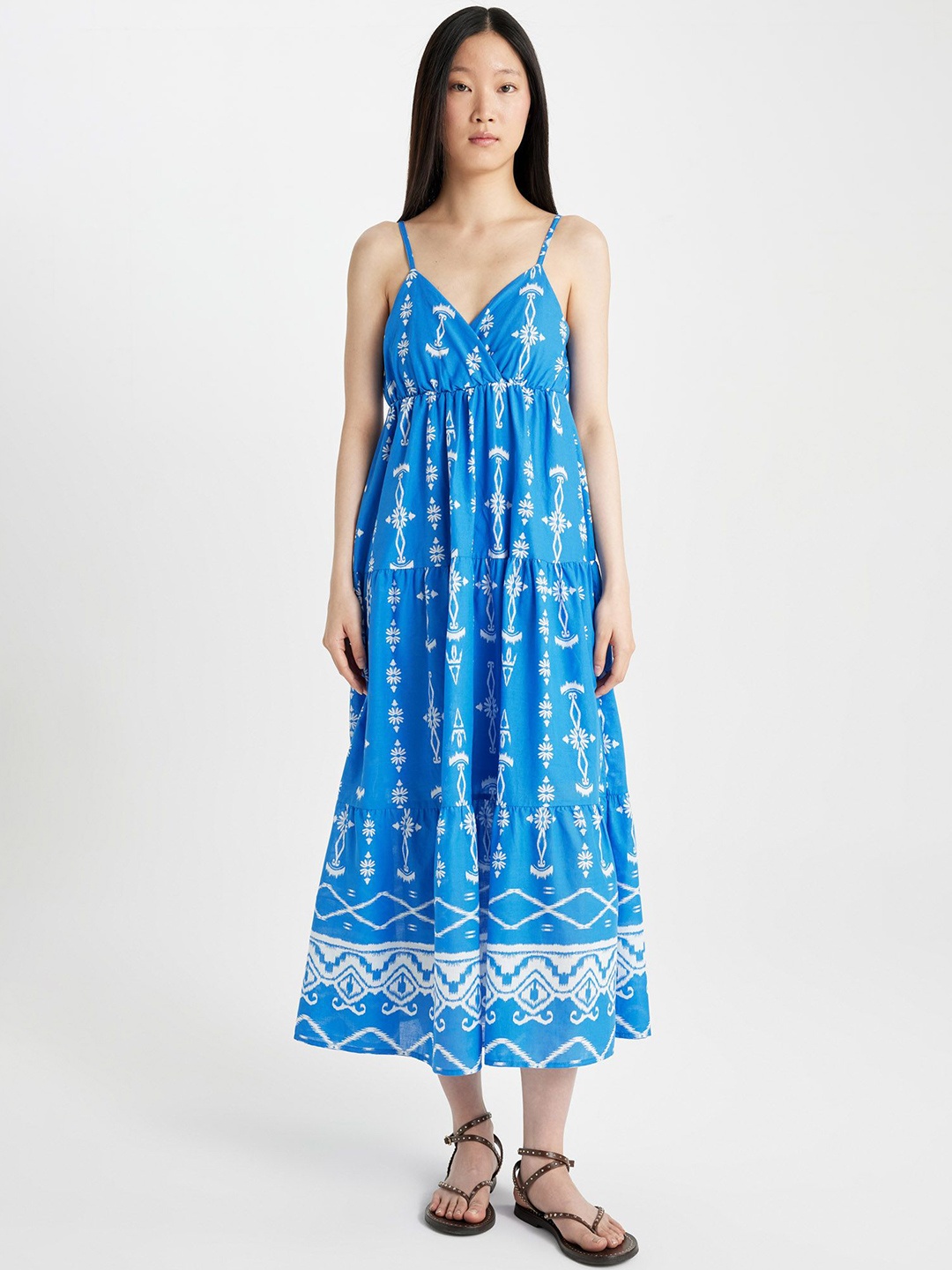 

DeFacto Ethnic Motifs Print A-Line Midi Dress, Na