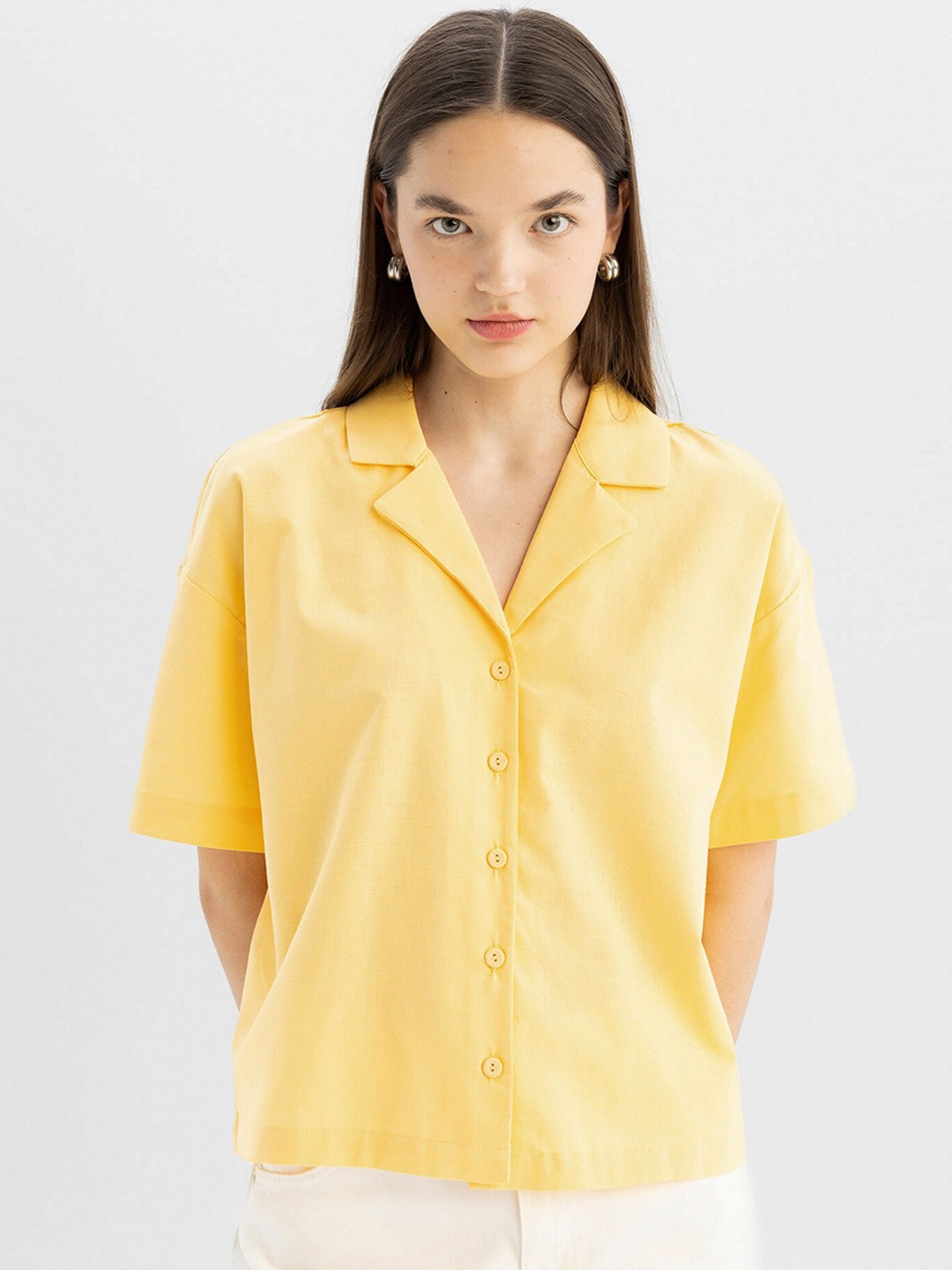 

DeFacto Cuban Collar Pure Cotton Casual Shirt, Yellow