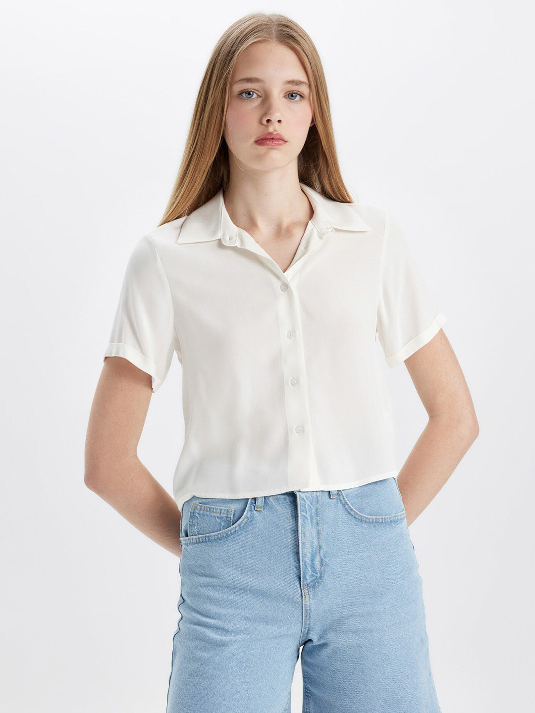 

DeFacto Spread Collar Casual Shirt, White