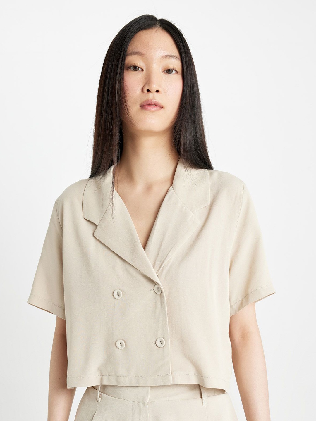 

DeFacto Women Opaque Casual Shirt, Na