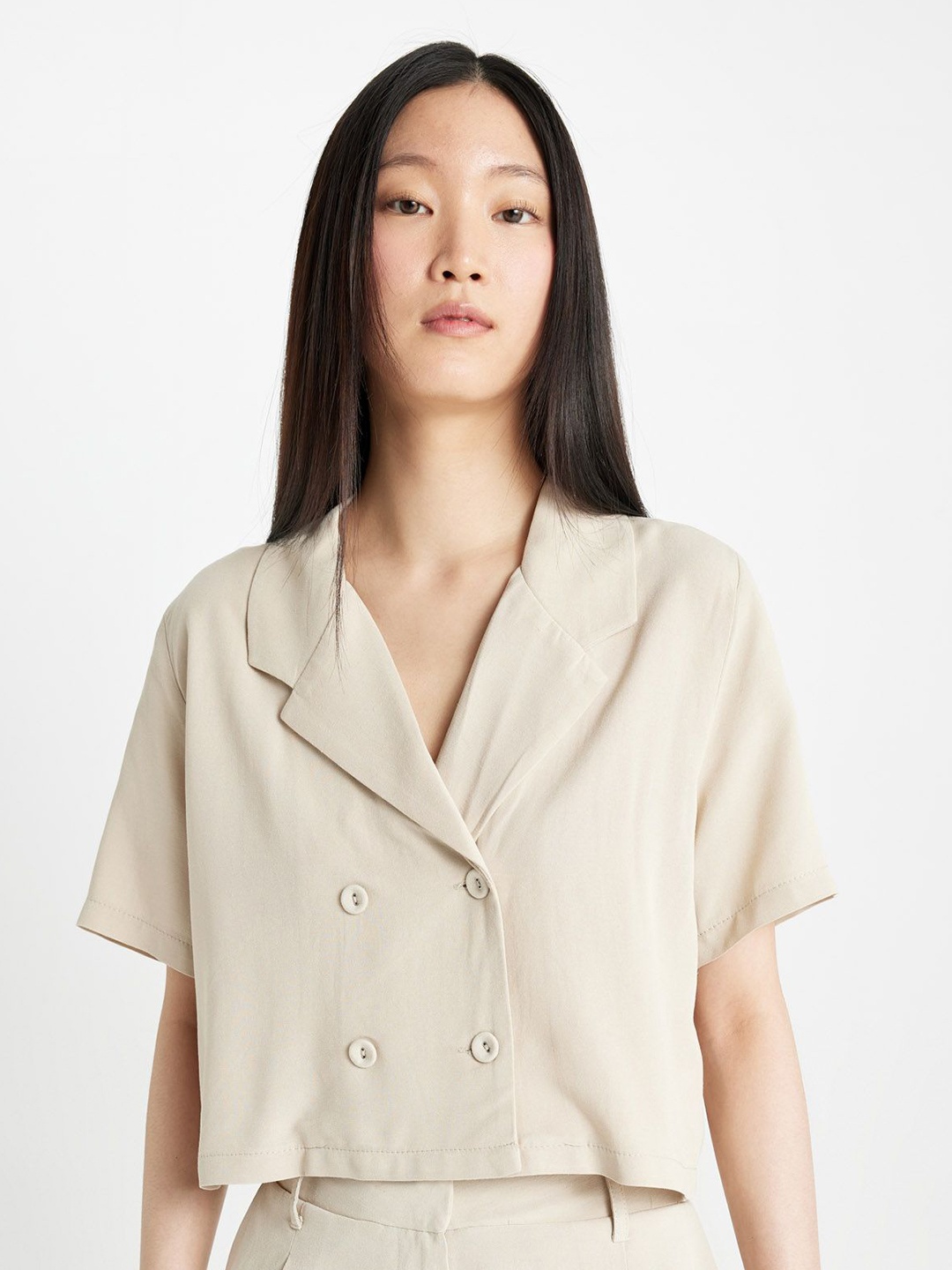 

DeFacto Women Opaque Casual Shirt, Na