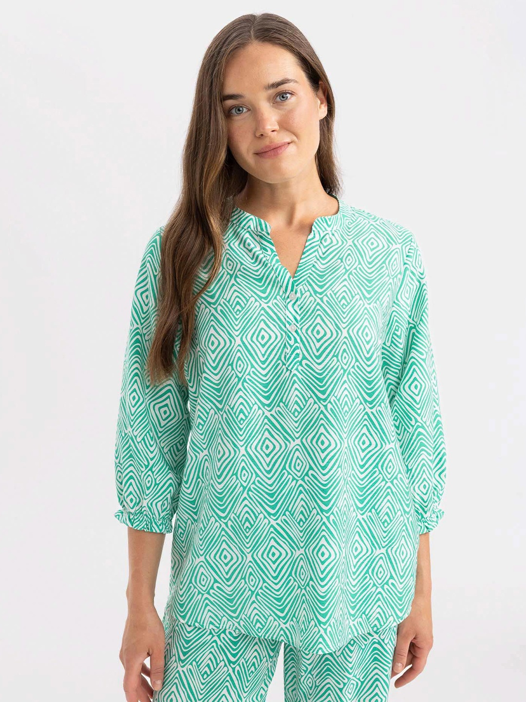 

DeFacto Floral Printed Mandarin Collar Top, Green