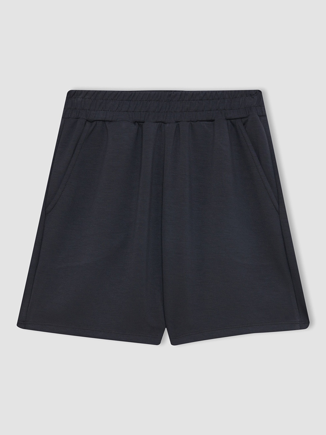 

DeFacto Women Mid-Rise Shorts, Black