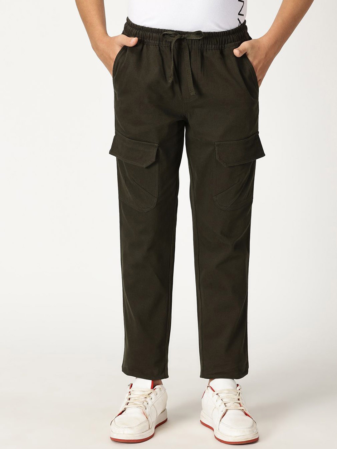 

Nautica Boys Classic Slim Fit Cargos Trouser, Olive