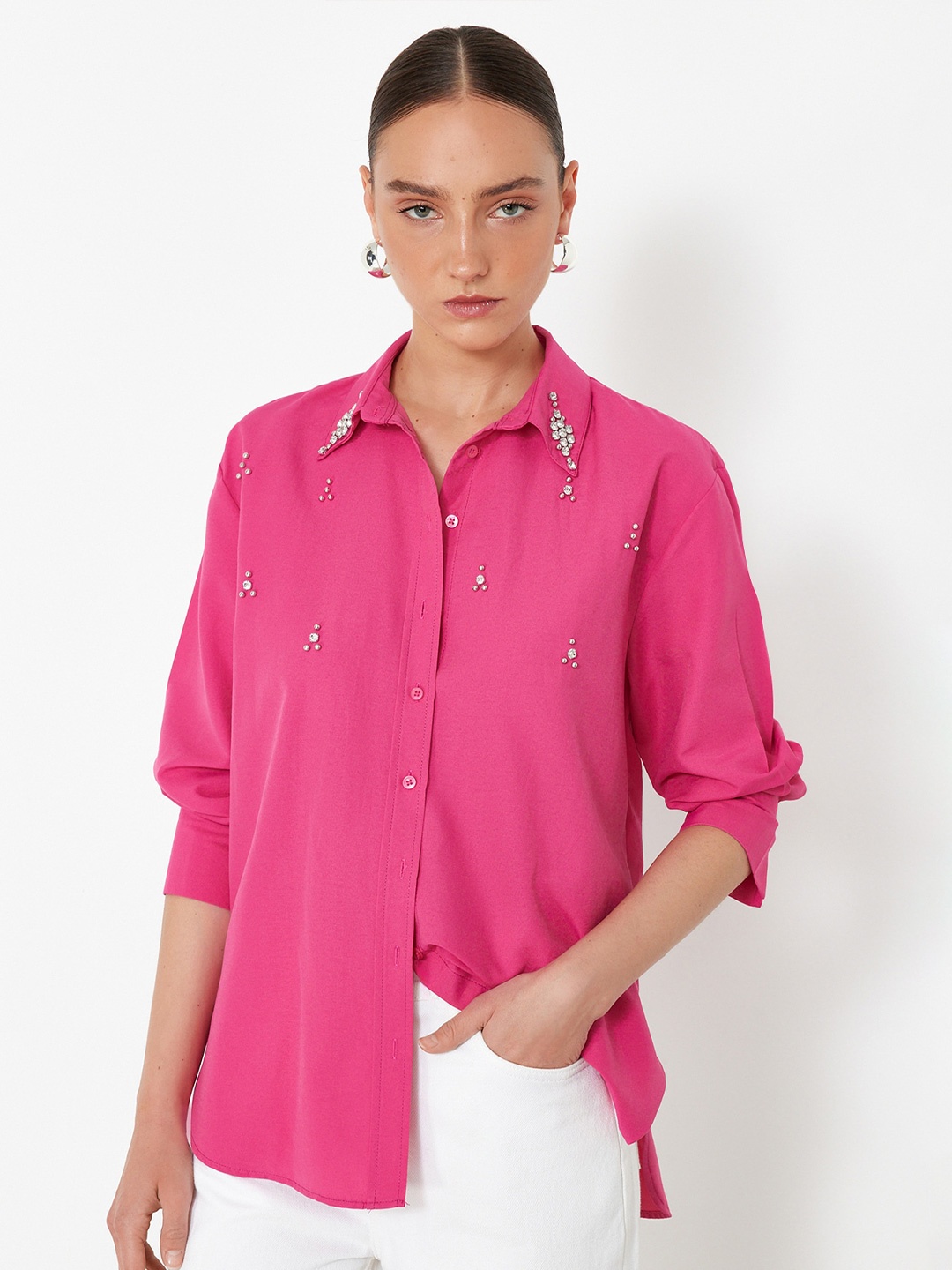 

Trendyol Spread Collar Long Sleeves Embellished Casual Shirt, Pink