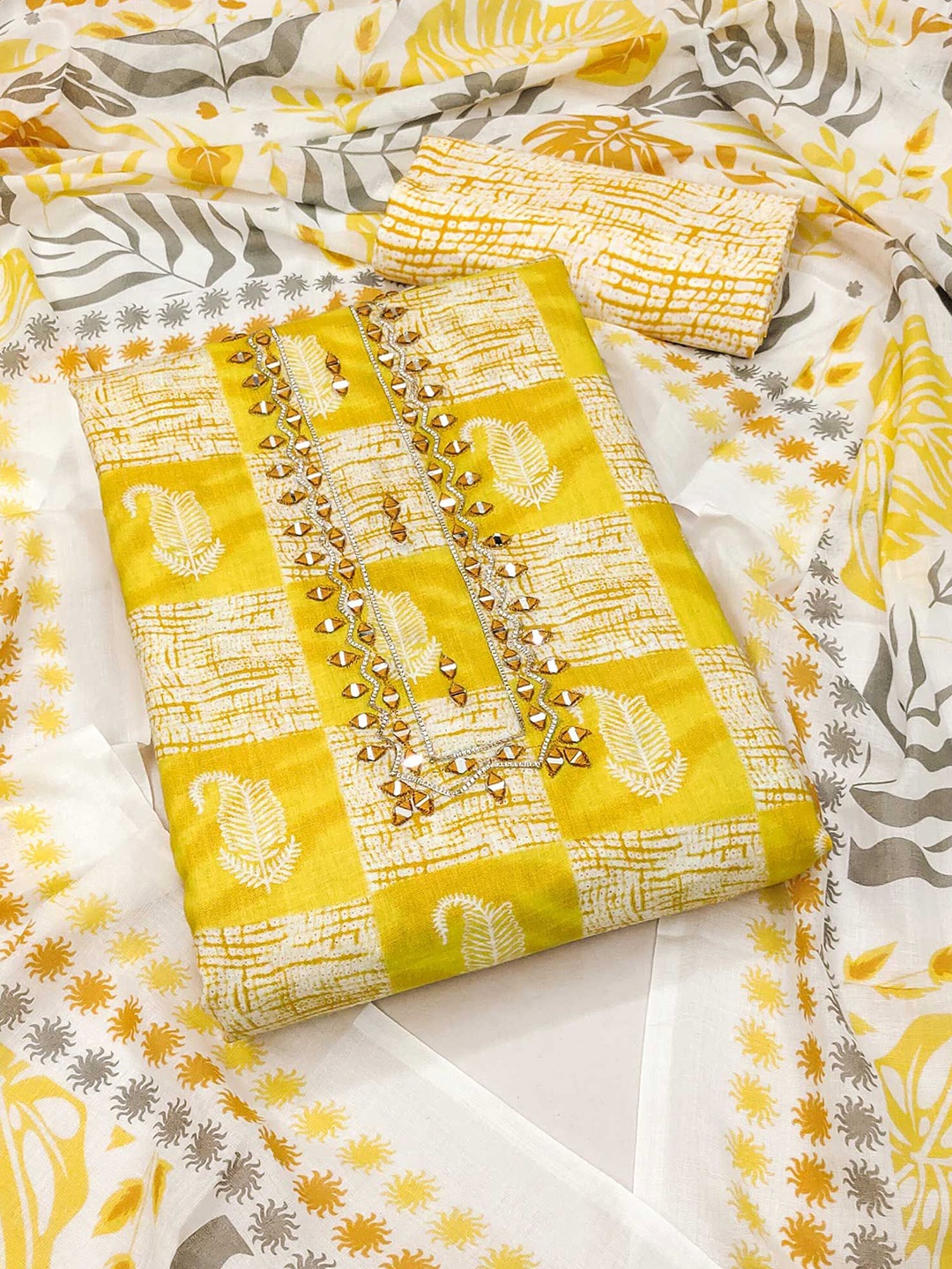 

Peachmode Printed Pure Cotton Unstitched Dress Material, Yellow