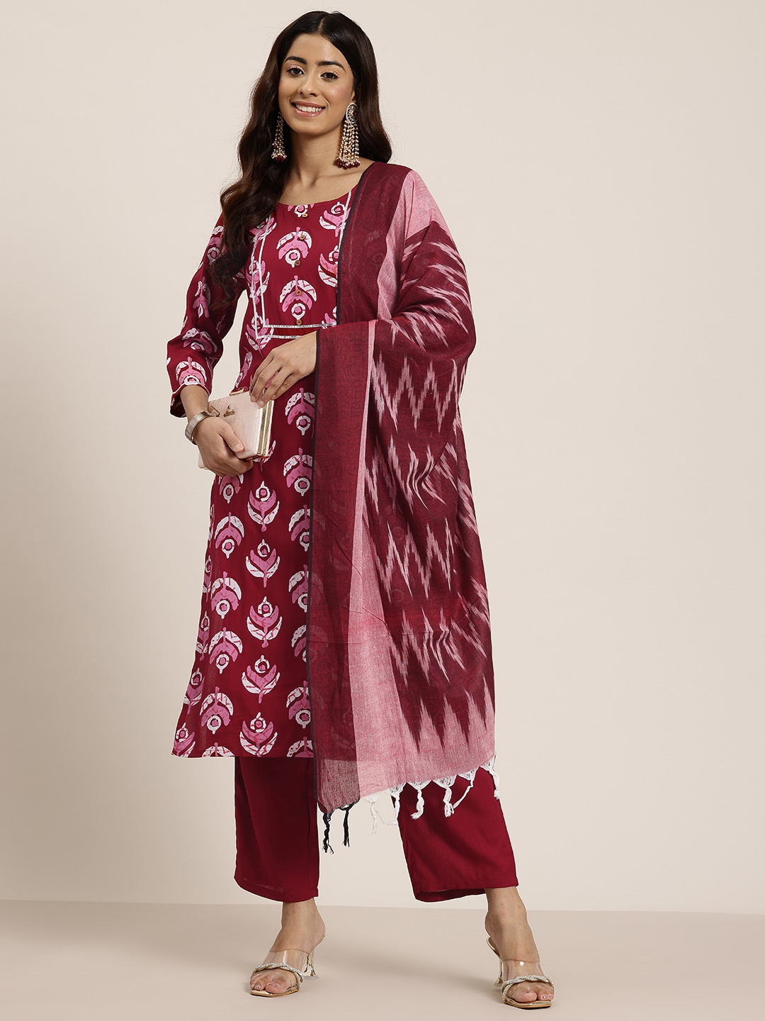 

HERE&NOW Women Ethnic Motifs Printed Regular Gotta Patti Kurta with Palazzos & With Dupatta, Maroon