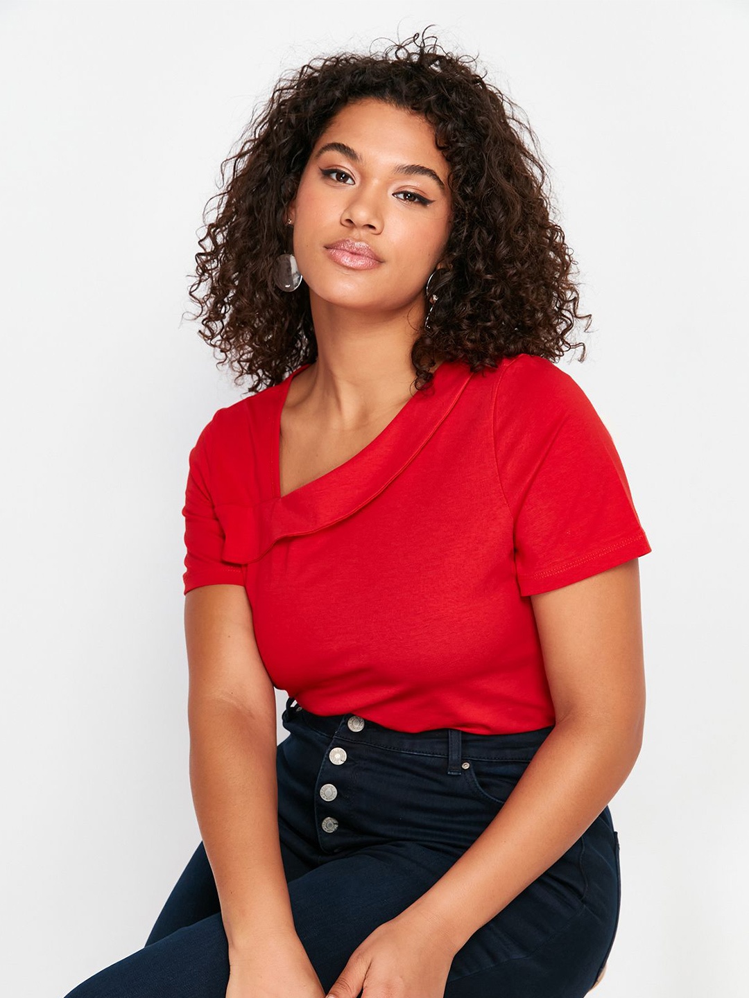 

Trendyol Asymmetric Neck Short Sleeves Casual Top, Red