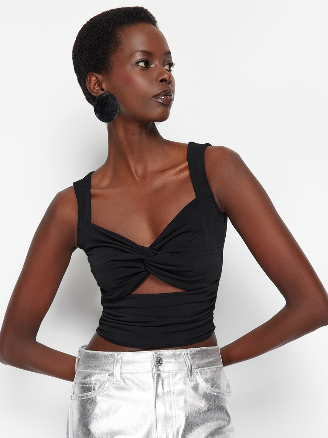 

Trendyol Sweetheart Neck Sleeveless Fitted Crop Top, Black