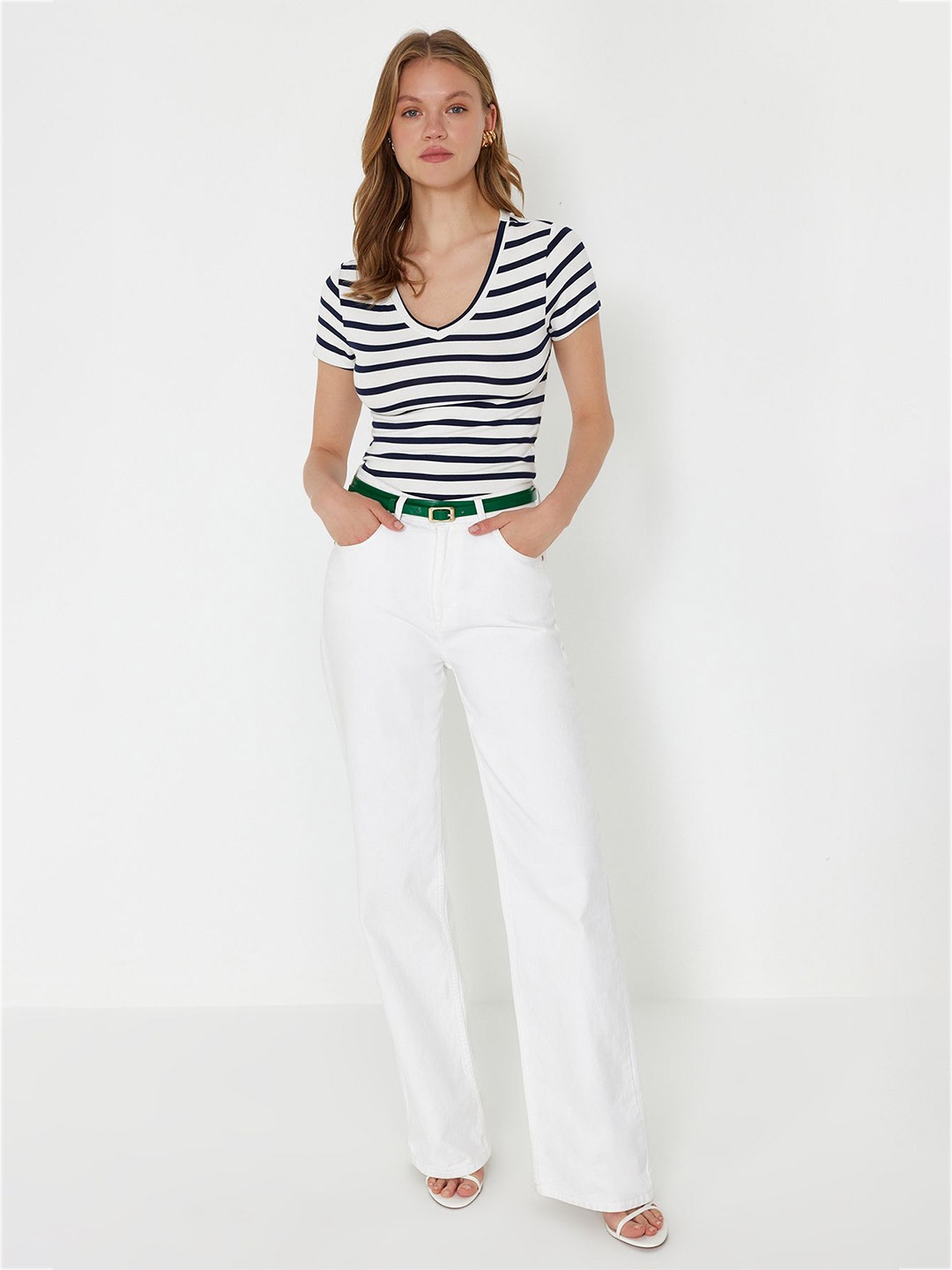 

Trendyol V Neck Short Sleeves Striped Top, Black