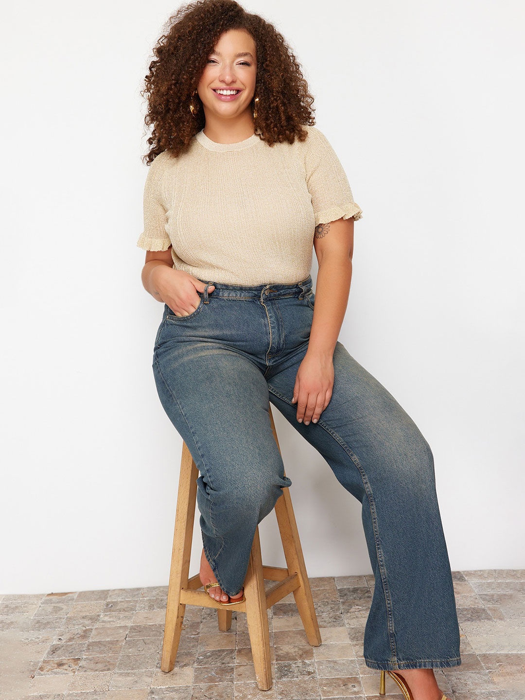 

Trendyol Self Design Round Neck Acrylic Casual Top, Beige