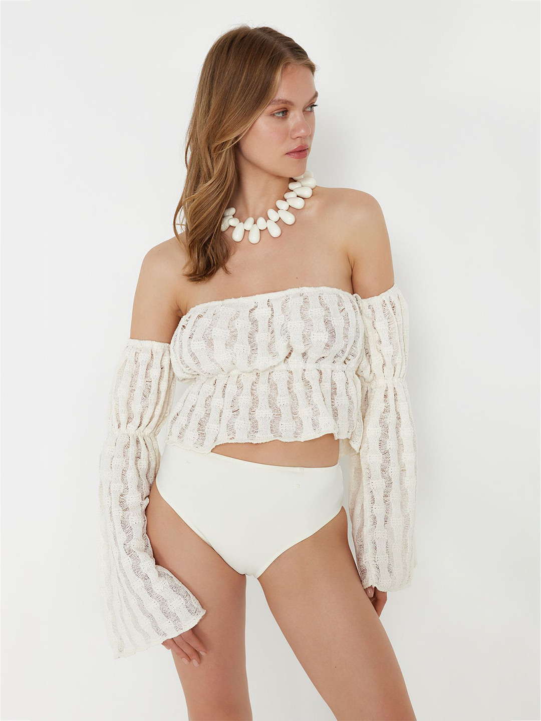 

Trendyol Self Design Off-Shoulder Bardot Crop Top, White