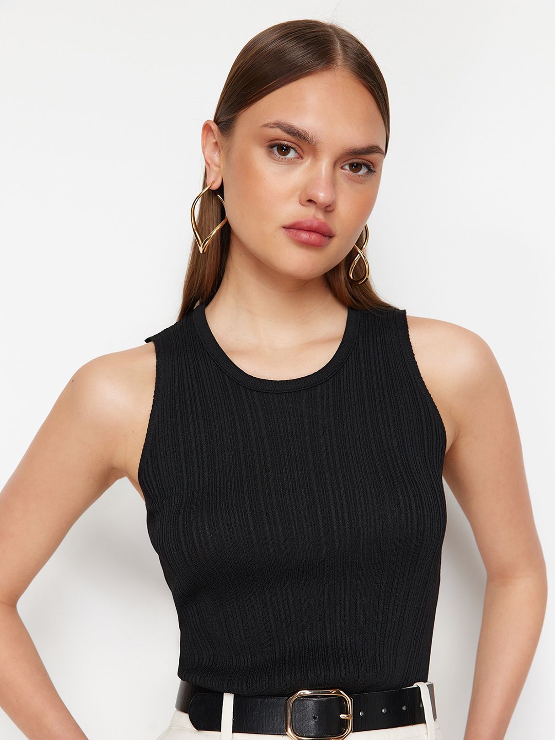 

Trendyol Striped Round Neck Sleeveless Crop Top, Black