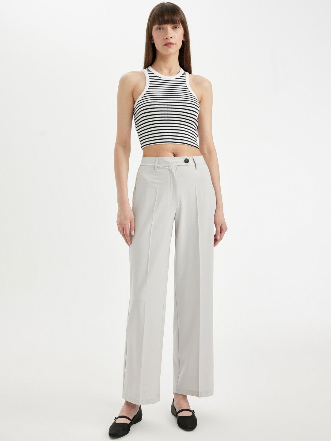 

DeFacto Women Pleated Trousers, Na
