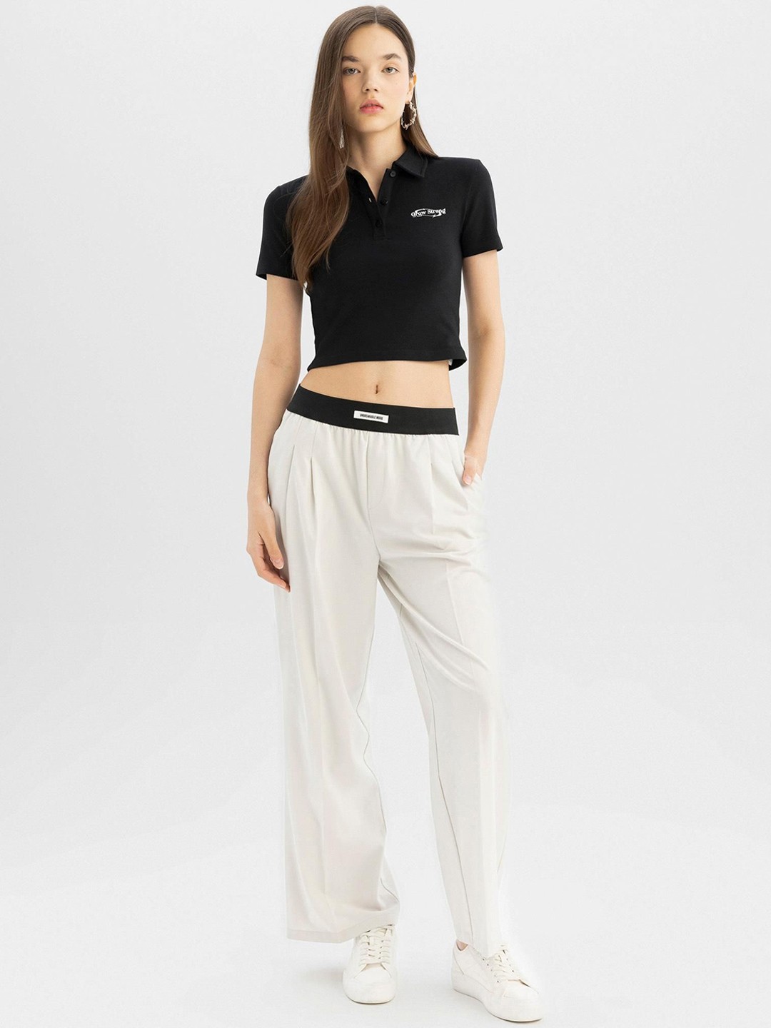 

DeFacto Women Trousers, Na