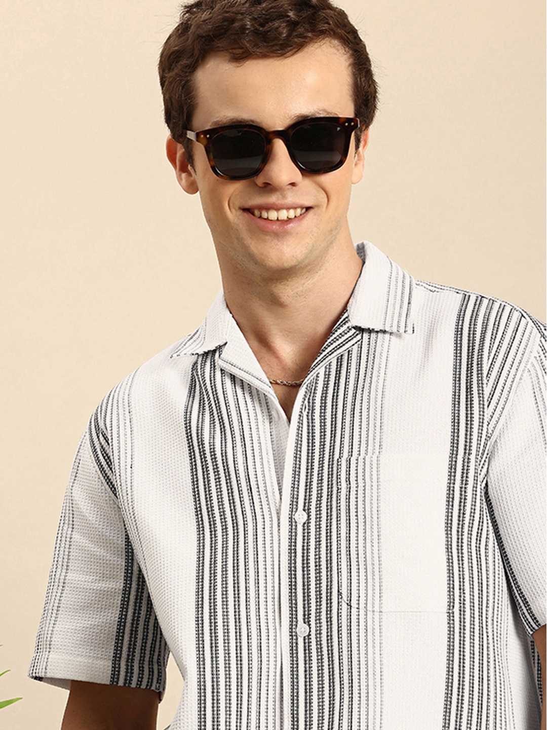 

Mast & Harbour Opaque Striped Pure Cotton Casual Shirt, White