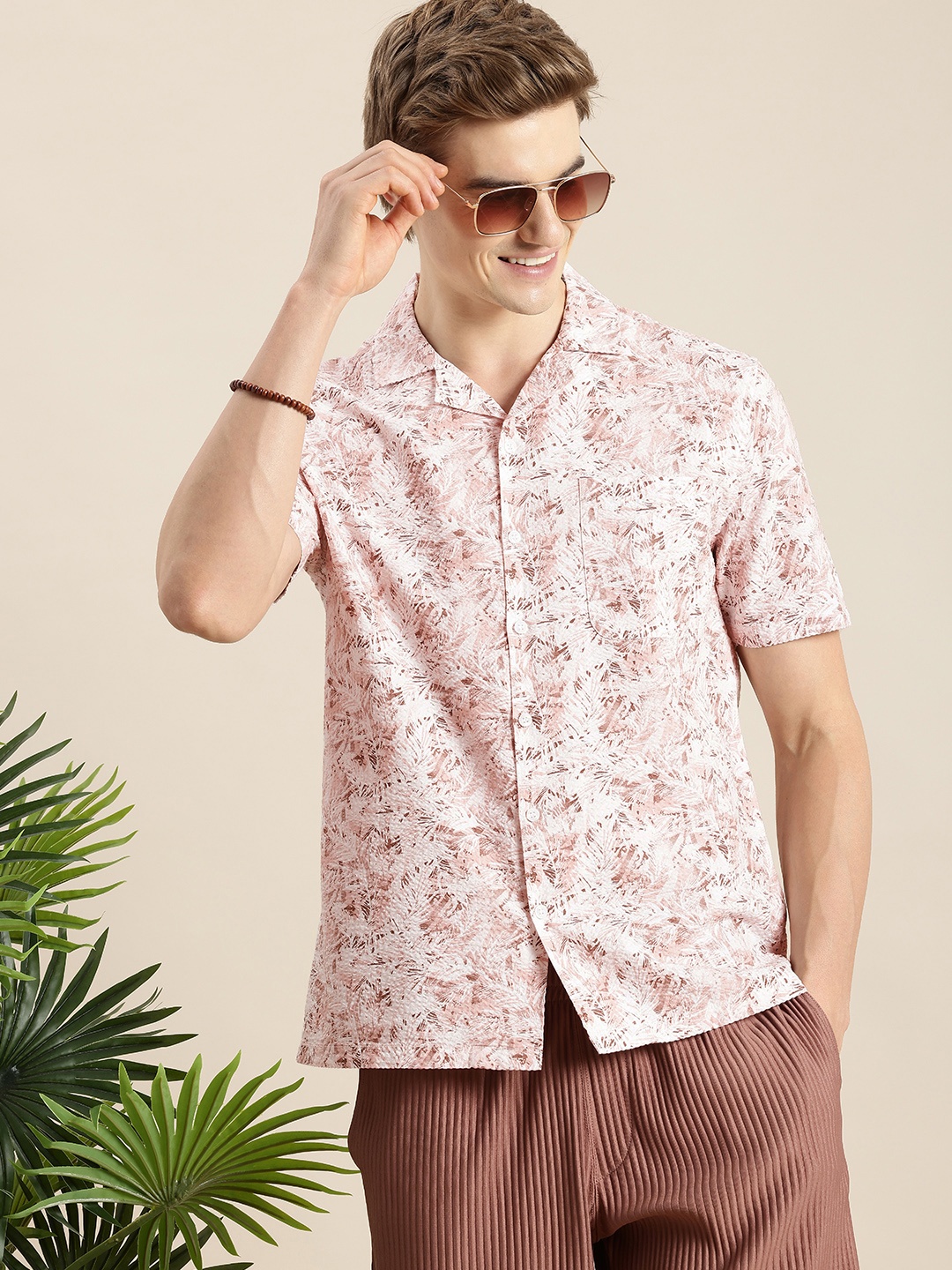 

Mast & Harbour Pure Cotton Seersucker Opaque Tropical Printed Casual Shirt, Peach