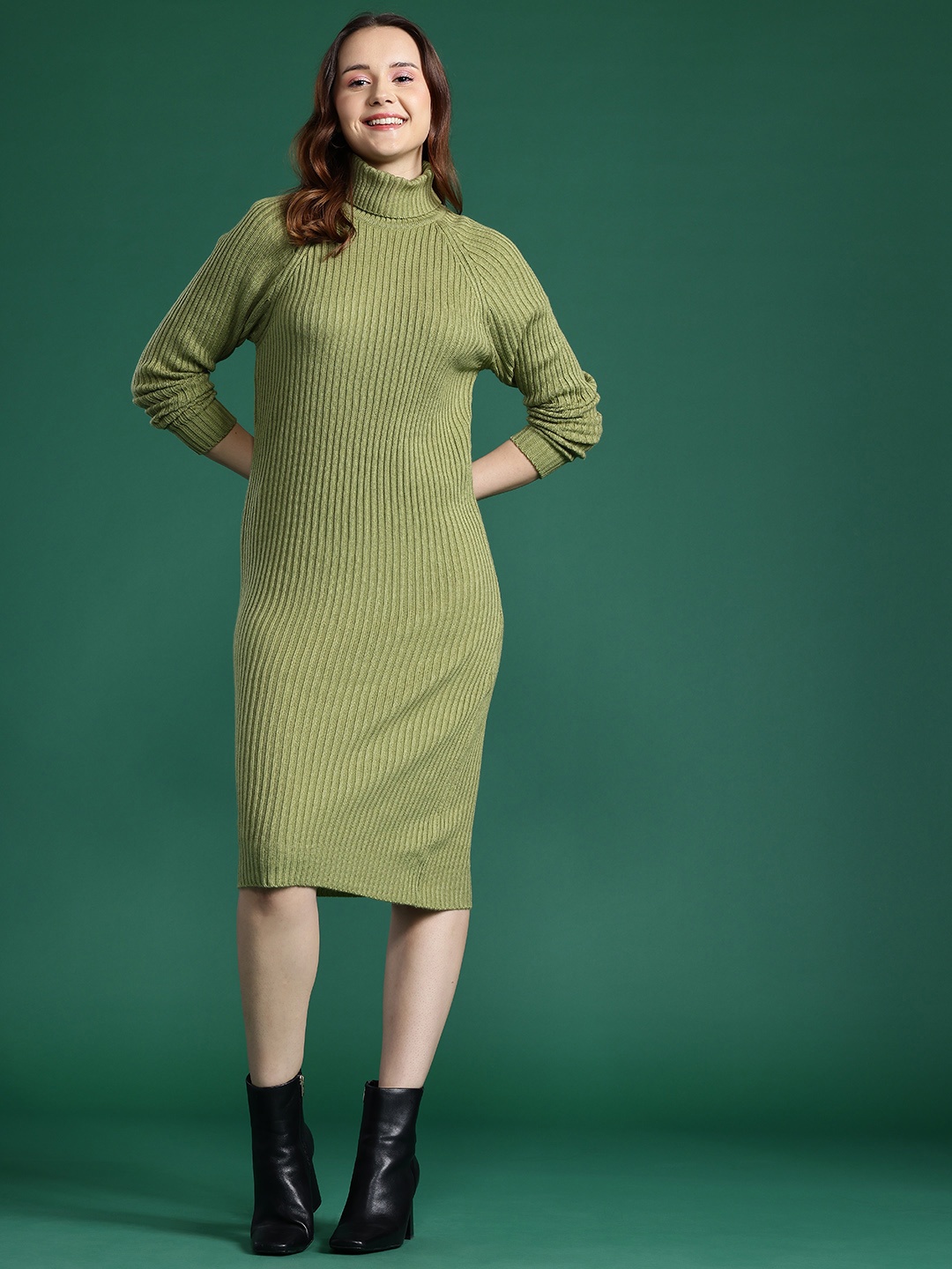 

DressBerry Ribbed Raglan Sleeves Acrylic Midi Dress, Green