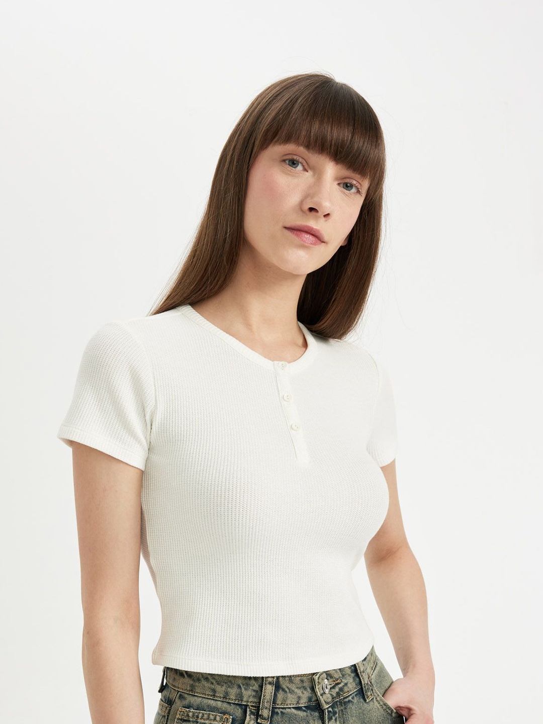 

DeFacto Women Henley Neck Pockets T-shirt, Na