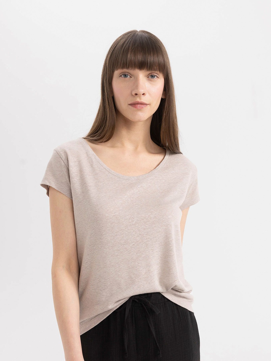 

DeFacto Women Extended Sleeves T-shirt, Na