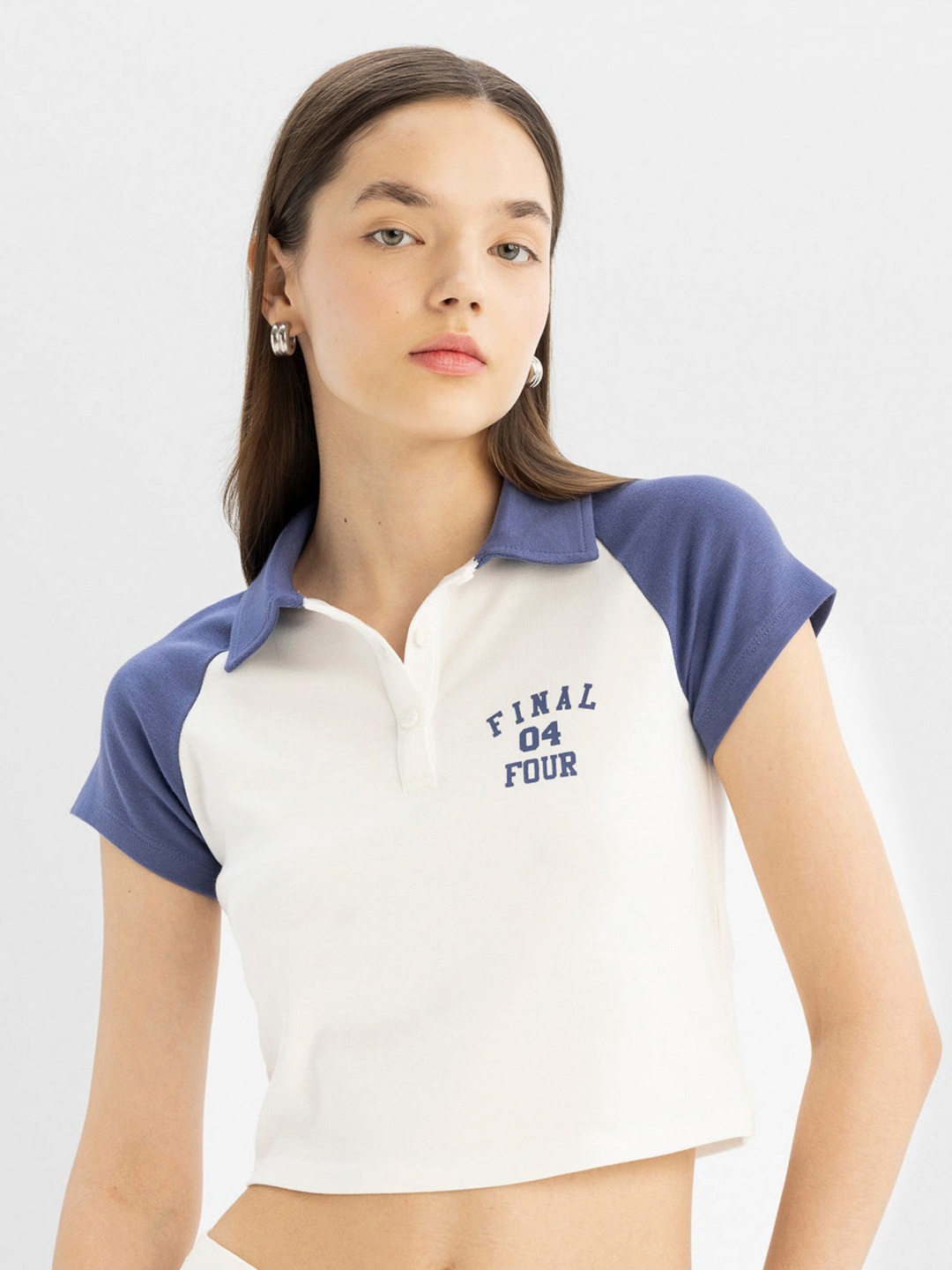 

DeFacto Women Polo Collar T-shirt, Na