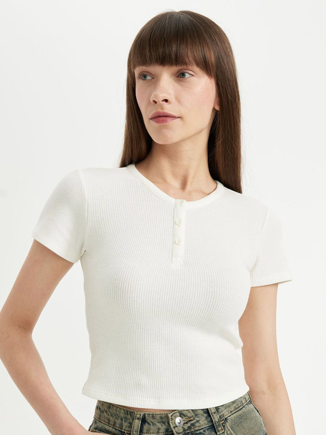

DeFacto Women Henley Neck Pockets T-shirt, Na
