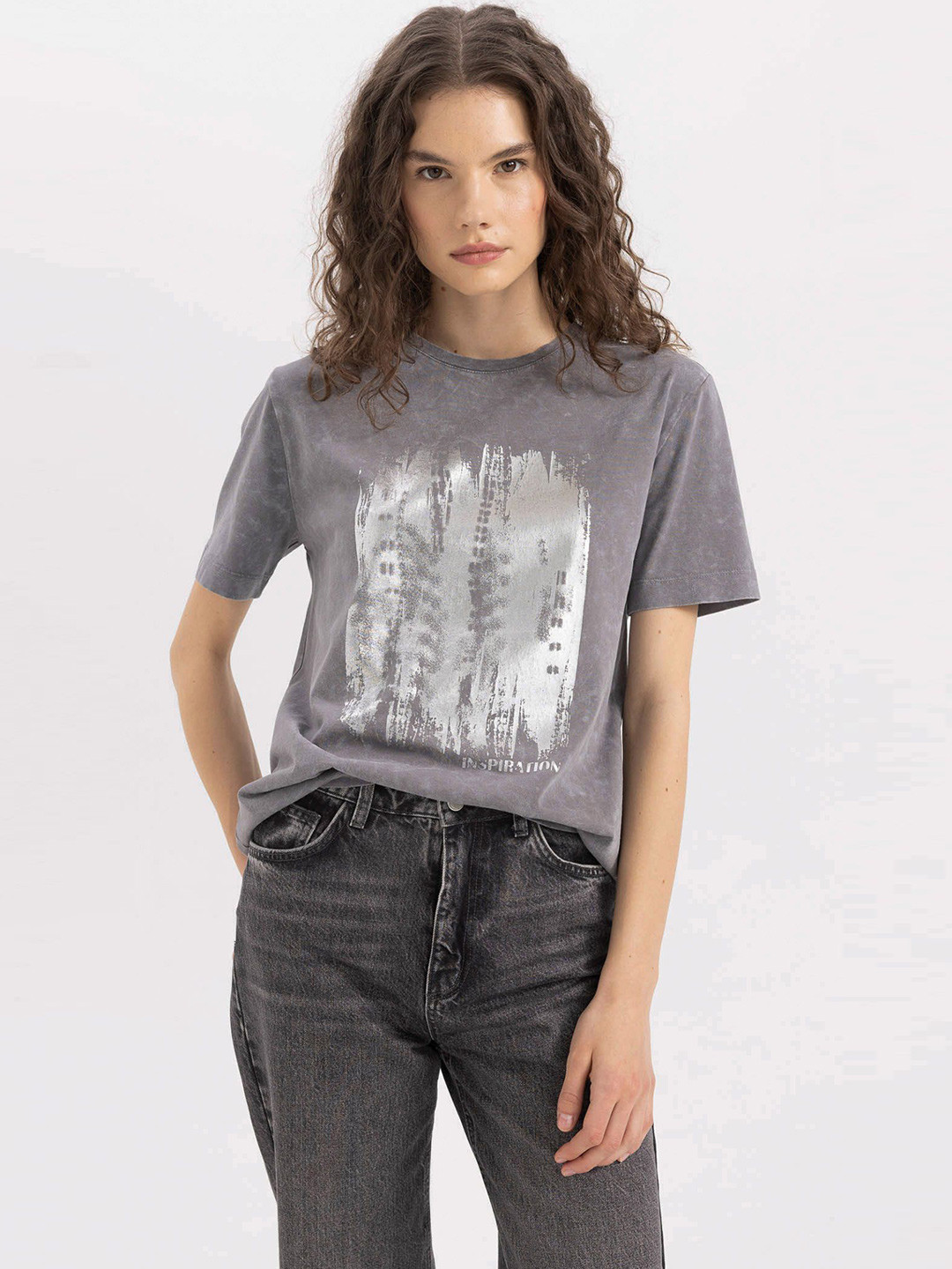 

DeFacto Women Printed Applique T-shirt, Na