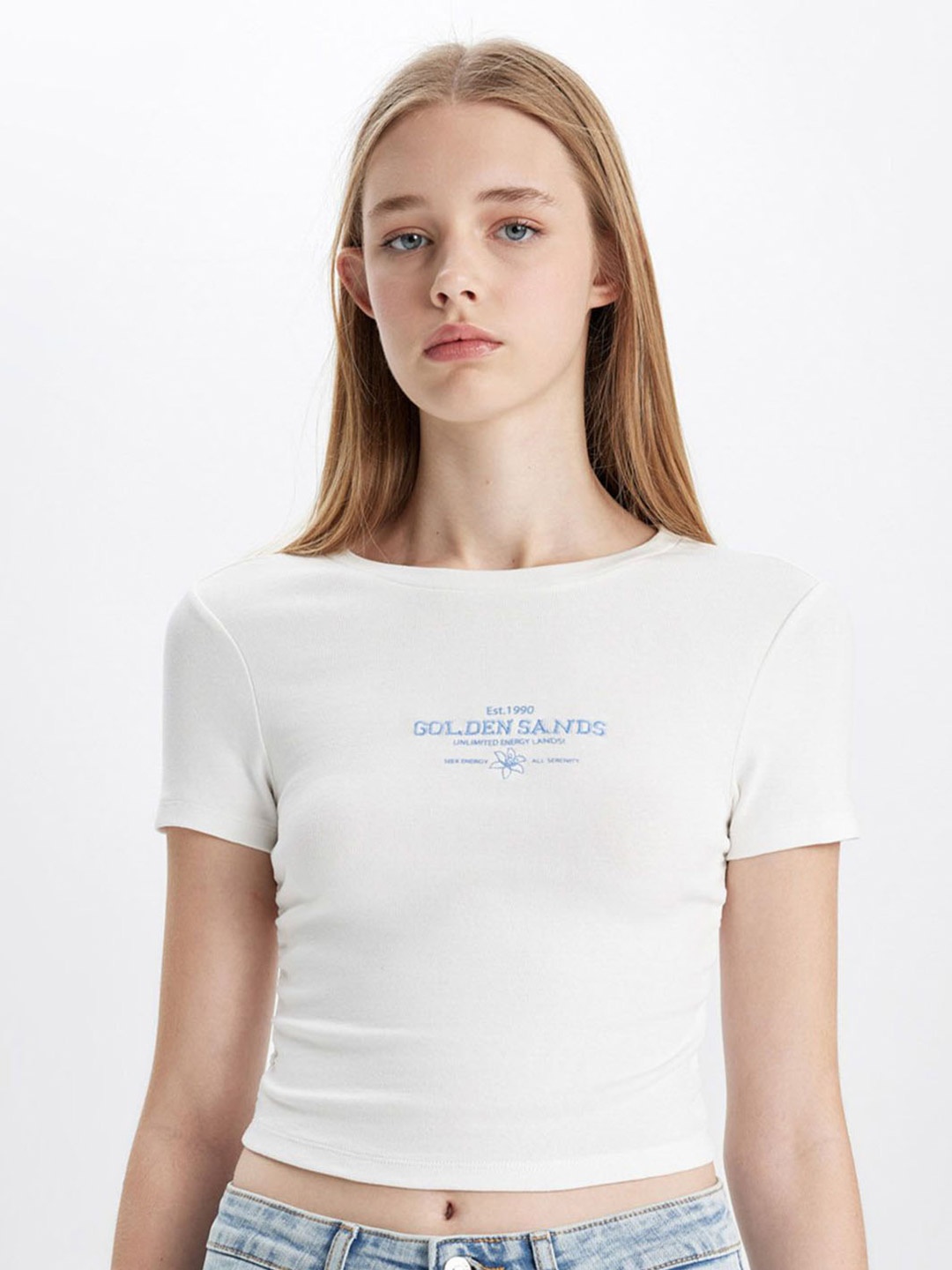 

DeFacto Women Typography T-shirt, Na