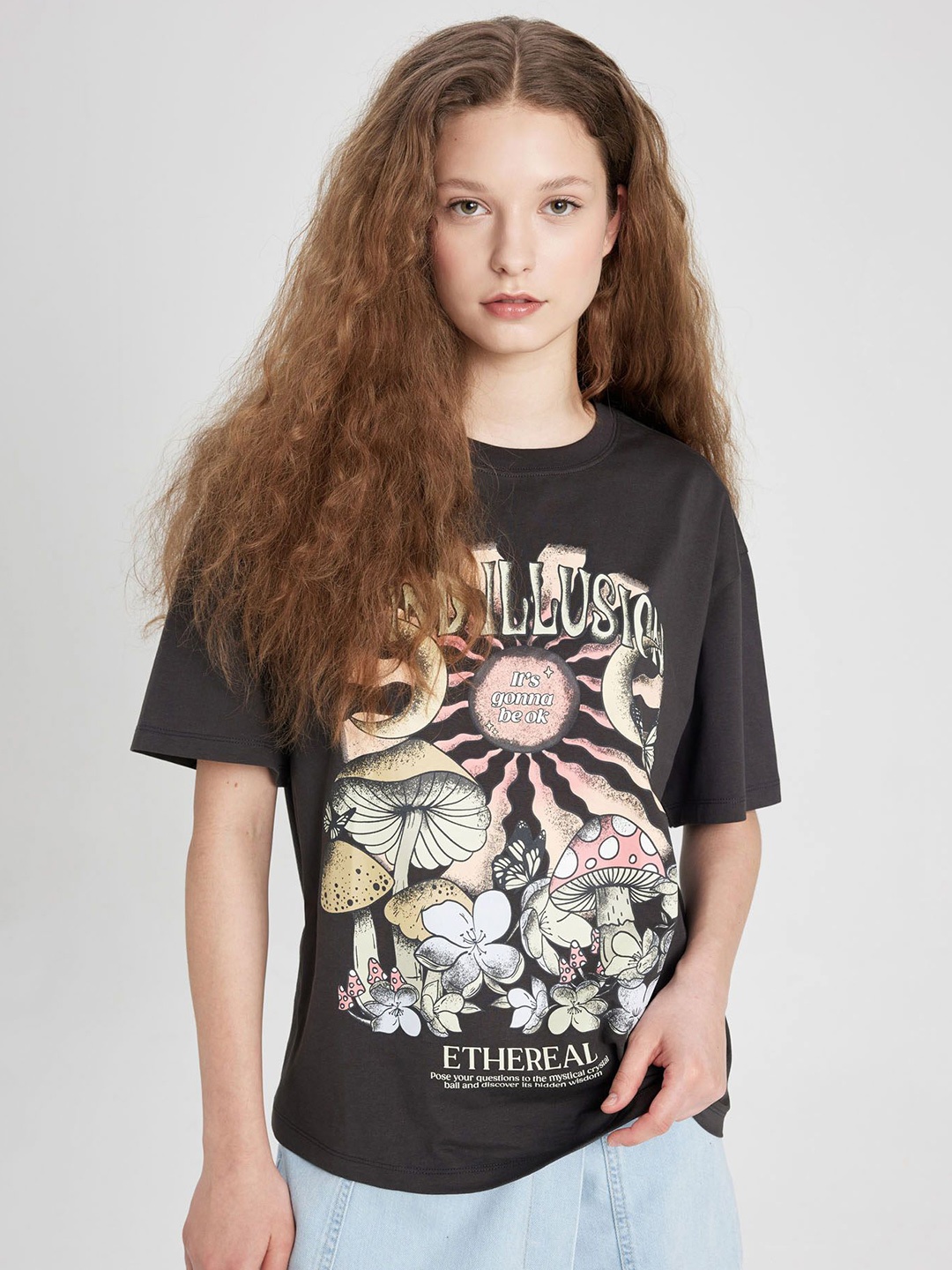 

DeFacto Graphic Printed Round Neck Pure Cotton T-shirt, Black