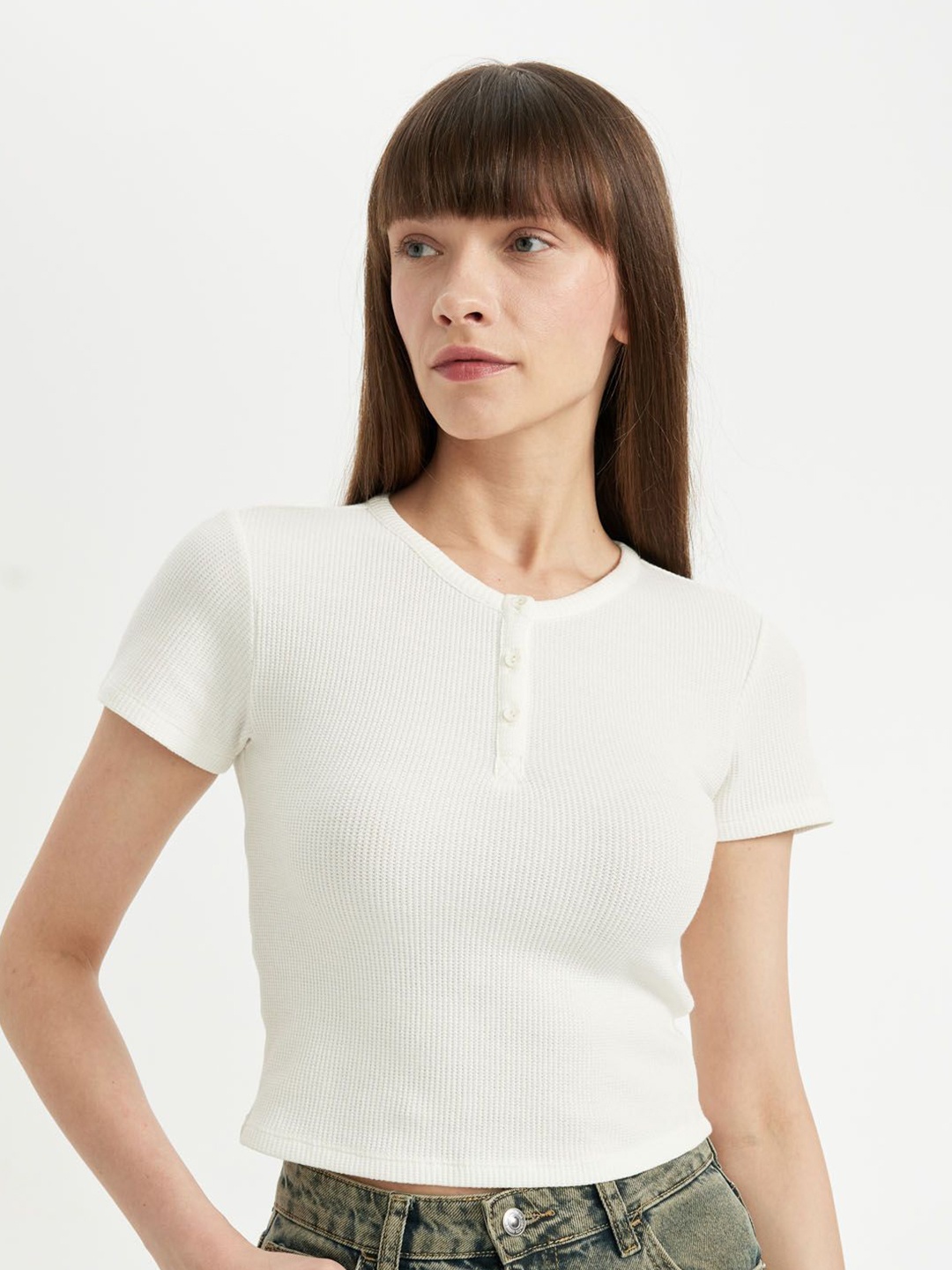 

DeFacto Women Henley Neck Pockets T-shirt, Na
