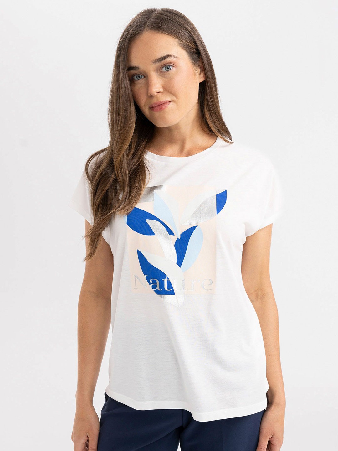 

DeFacto Women Printed T-shirt, Na