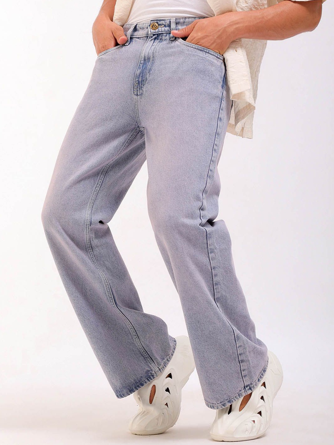 

The Indian Garage Co Men Straight Fit Pure Cotton Heavy Fade Jeans, Purple