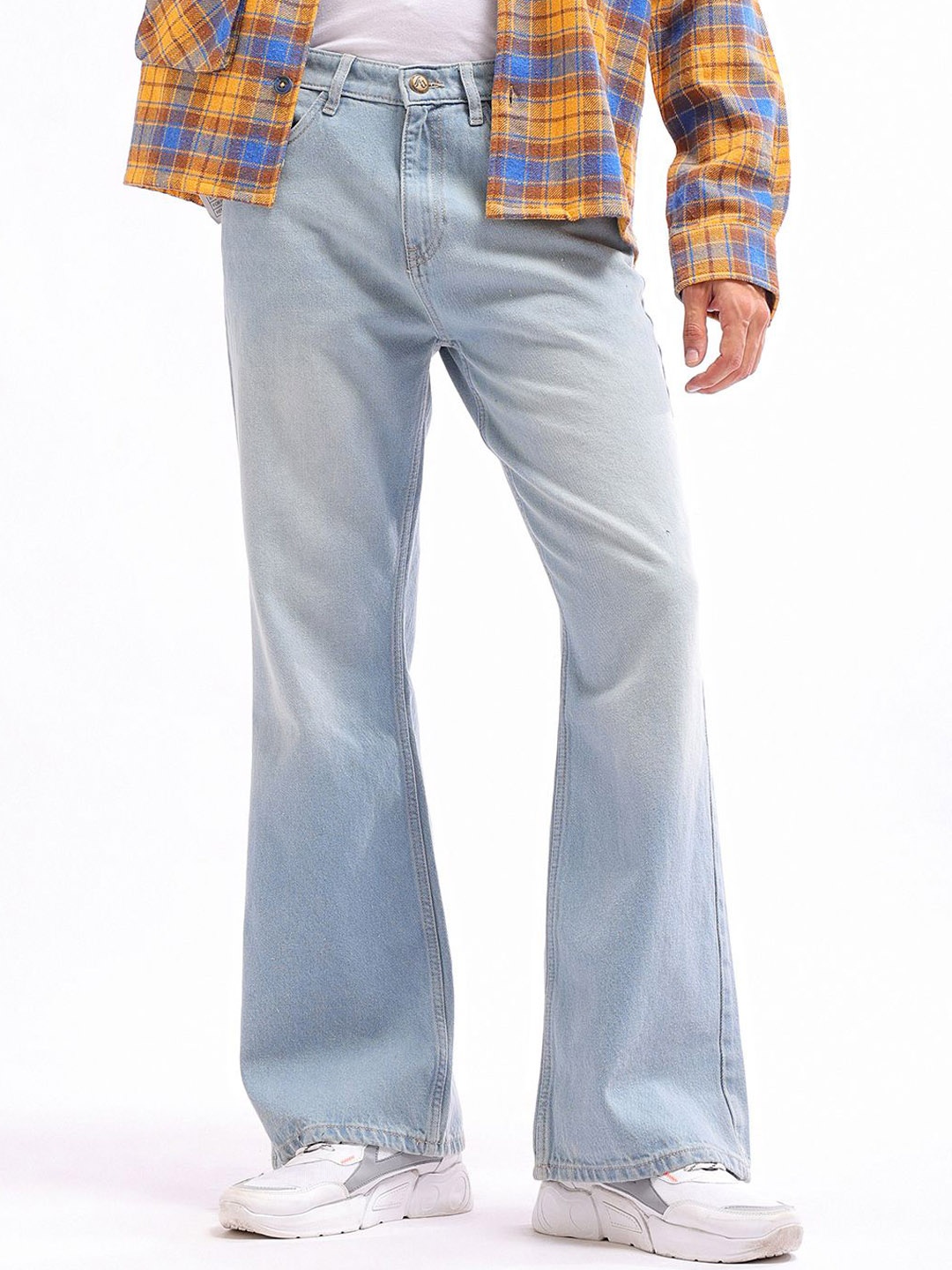 

The Indian Garage Co Men Bootcut Pure Cotton Light Fade Jeans, Blue